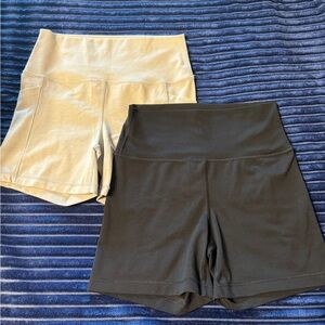 (2) pairs of 90 Degree Reflex 5” shorts